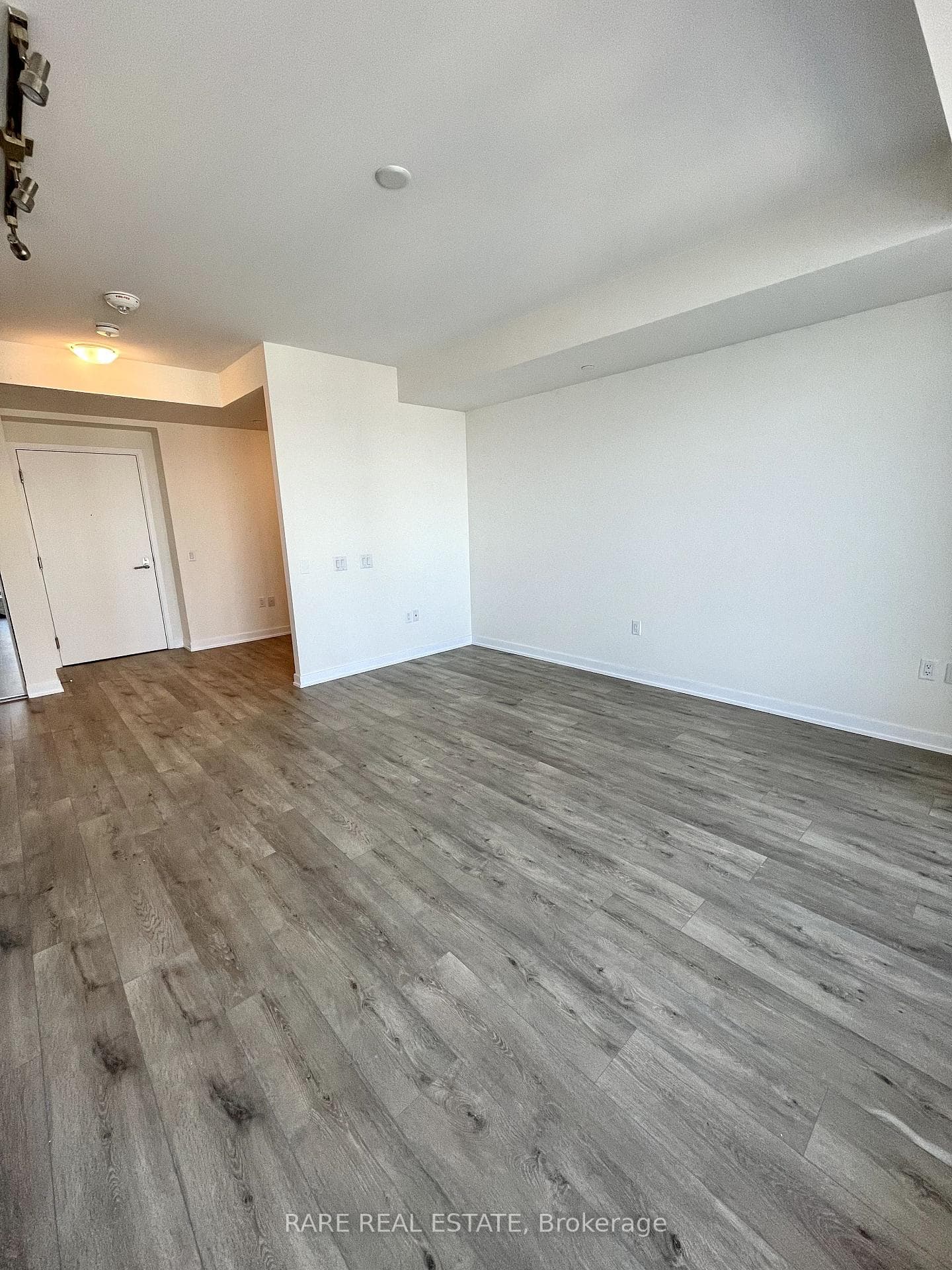 28 Freeland Street Unit 5308 photo 3