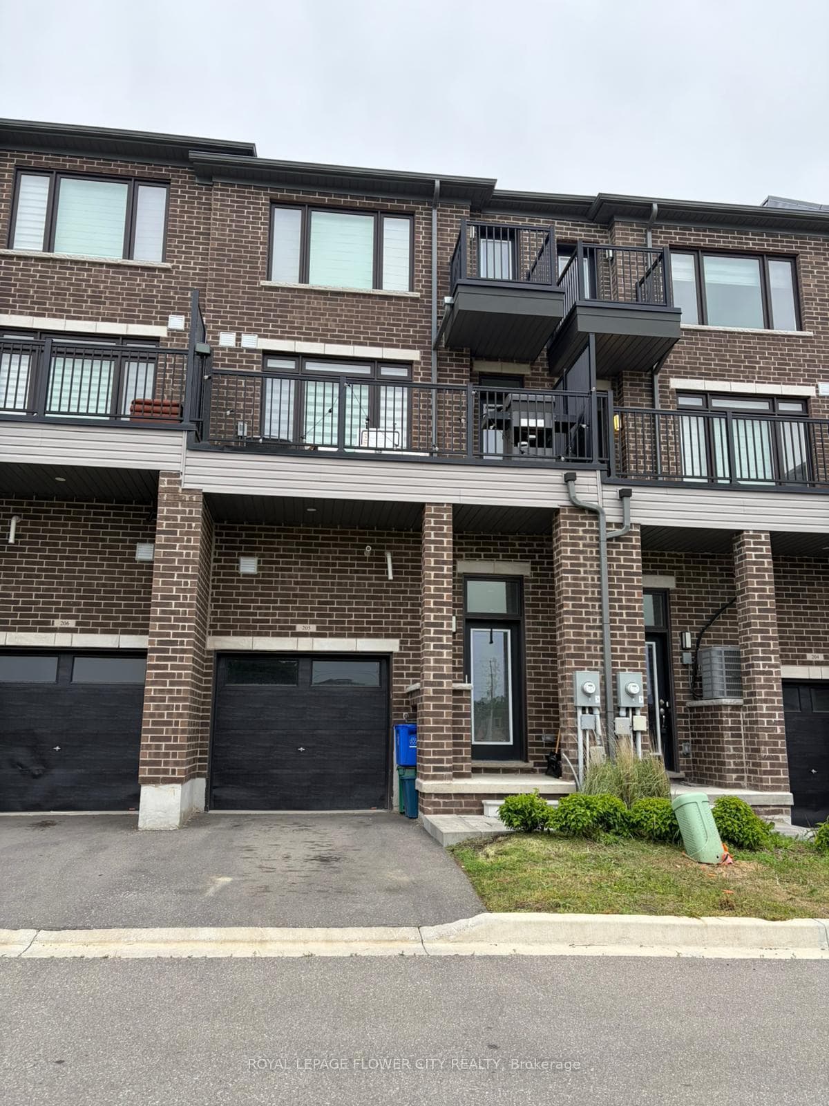 585 Colborne Street Unit 205 photo 14