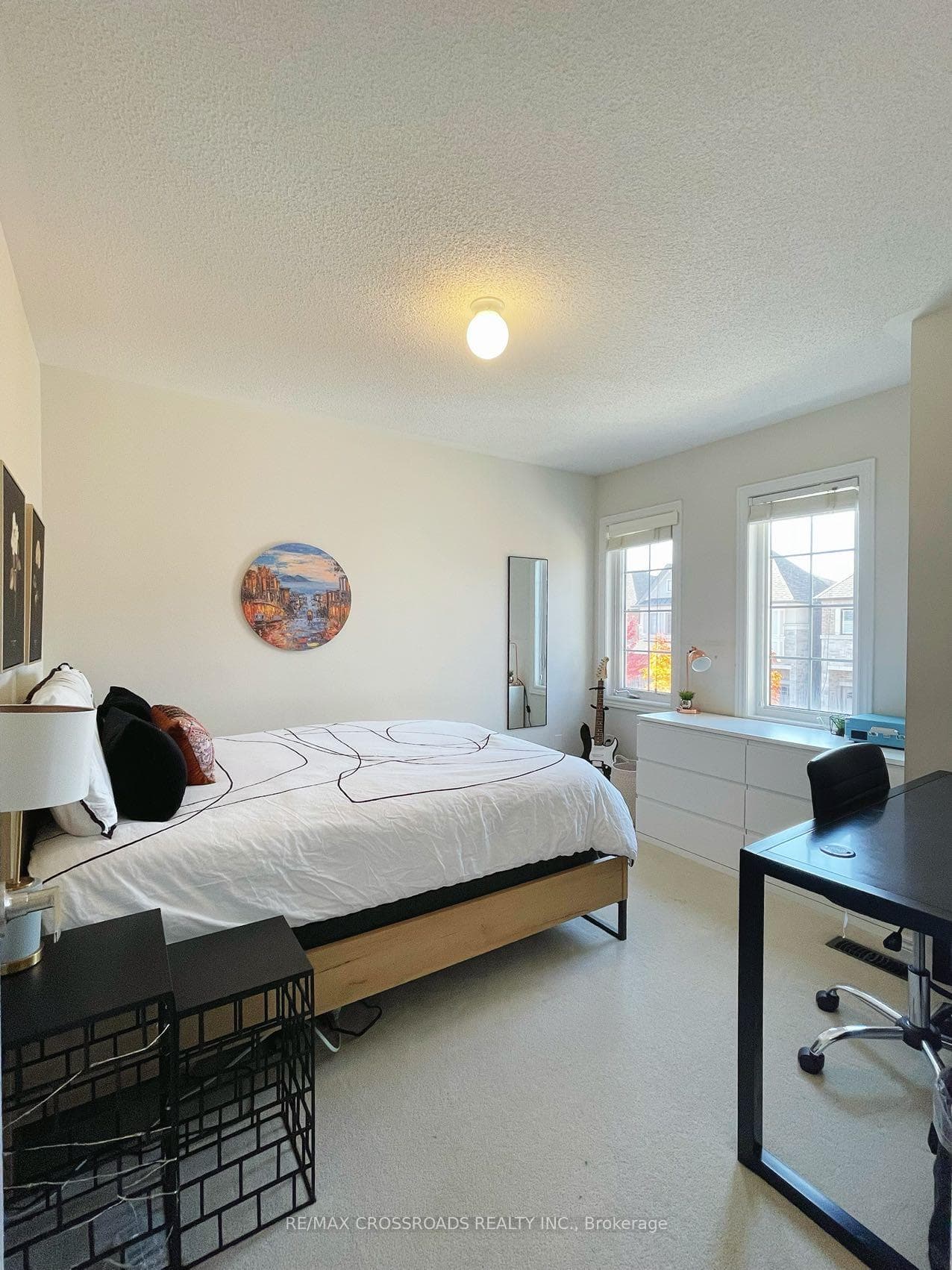 70 Collier Crescent photo 17