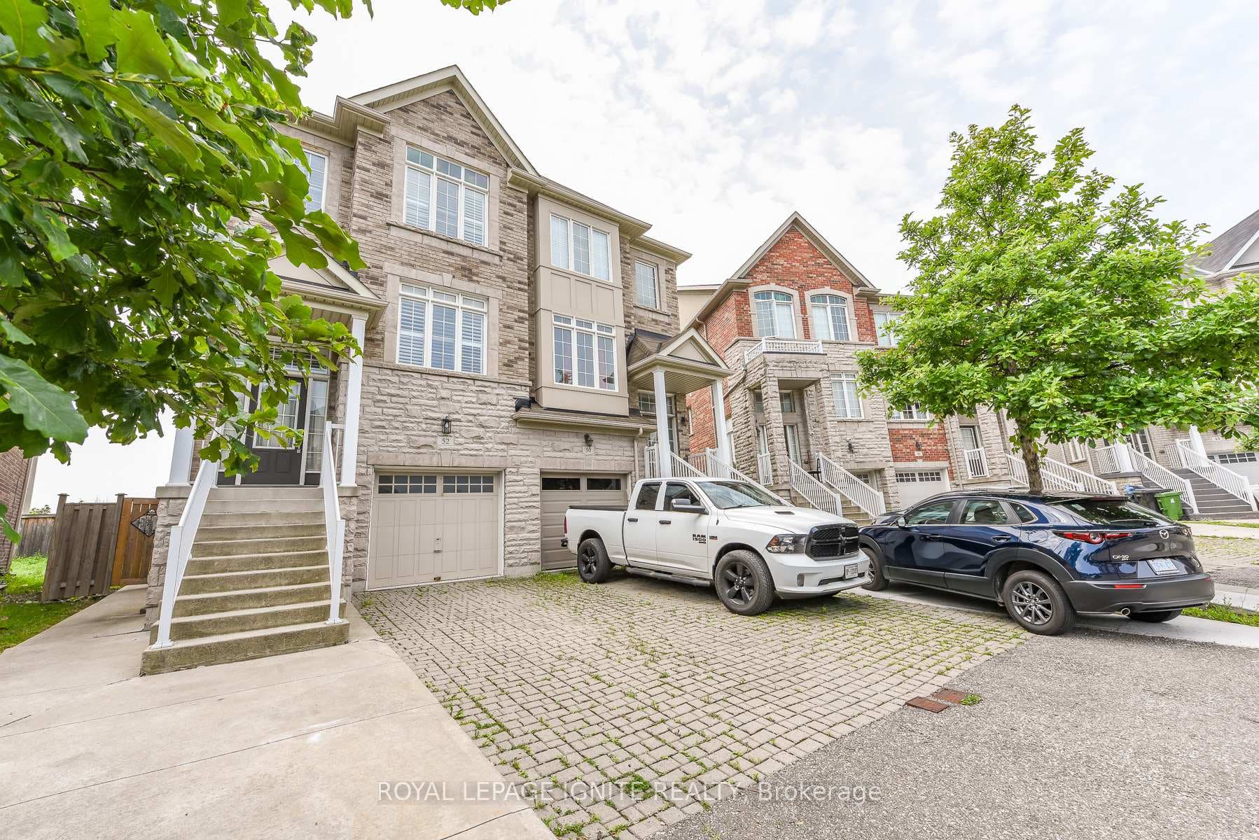 52 Harpreet Circle photo 3