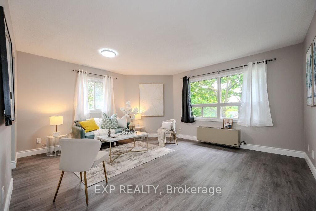 30 Hugo Crescent Unit 210 photo 16