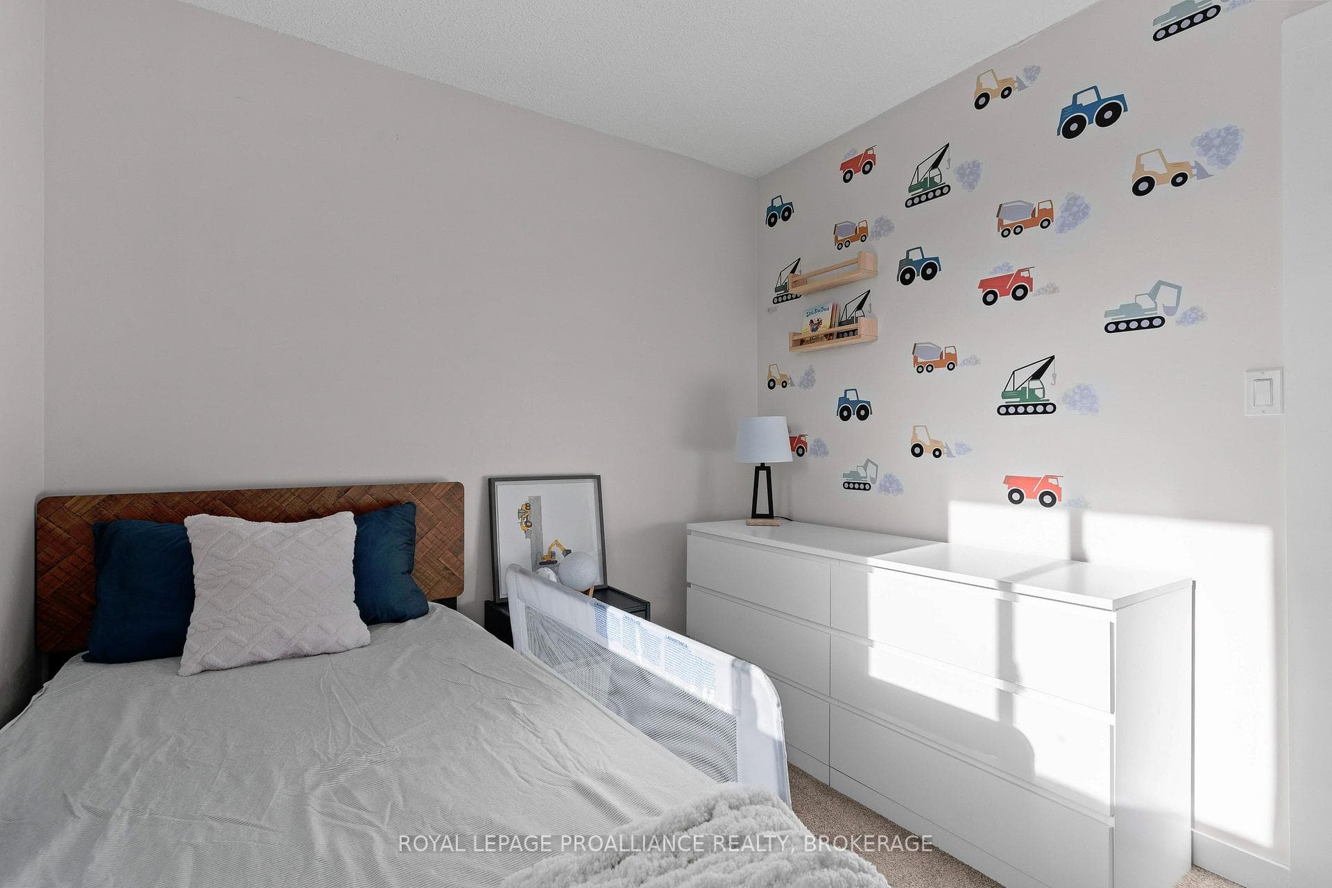 953 Alpine Court photo 21
