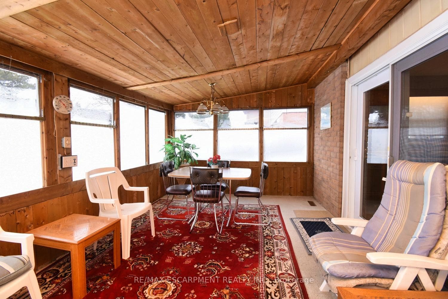 54 Ramsden Drive photo 18