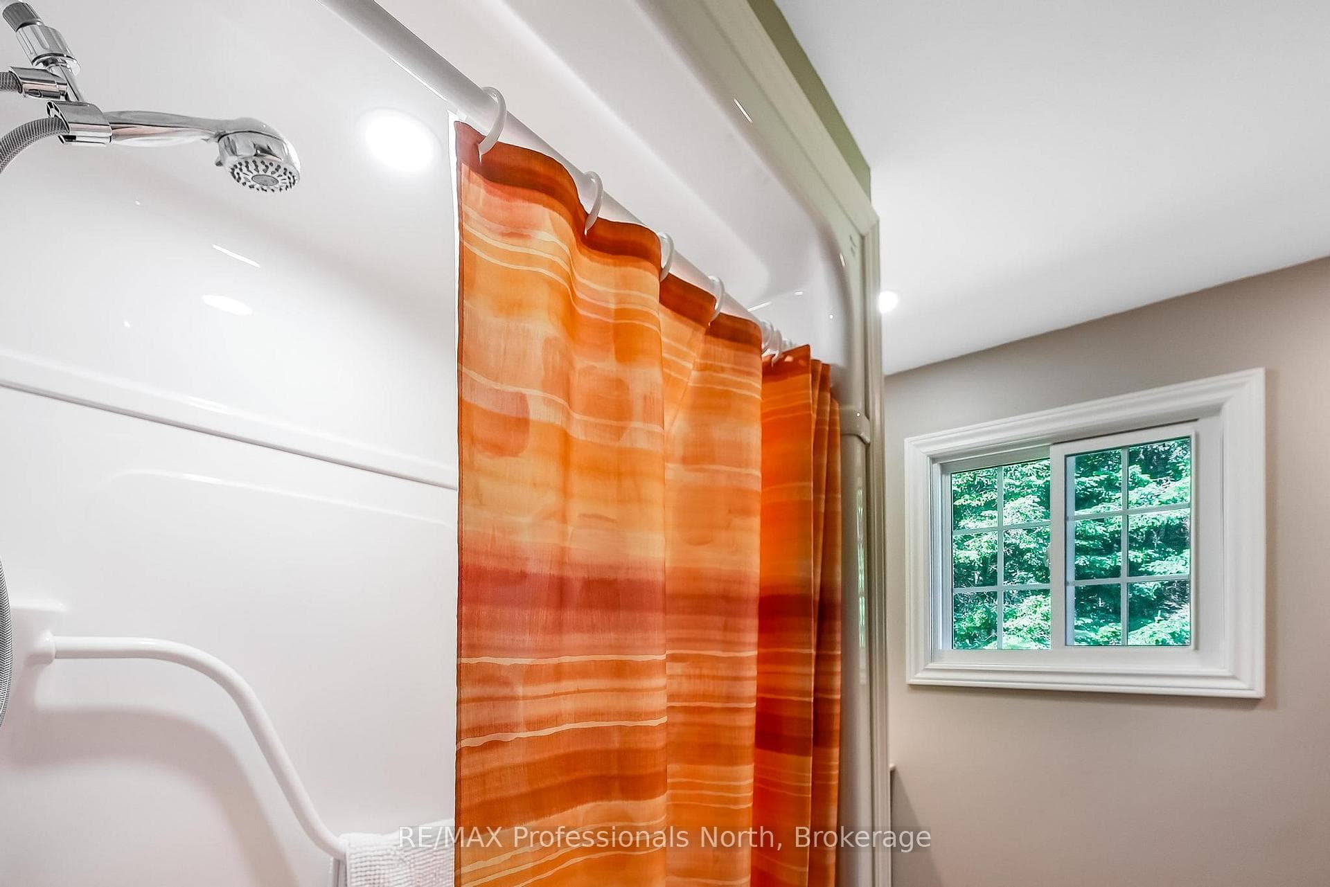 Main Washroom