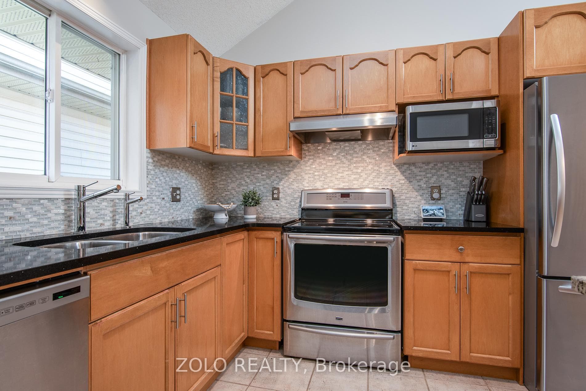 85 Doyle Drive photo 17