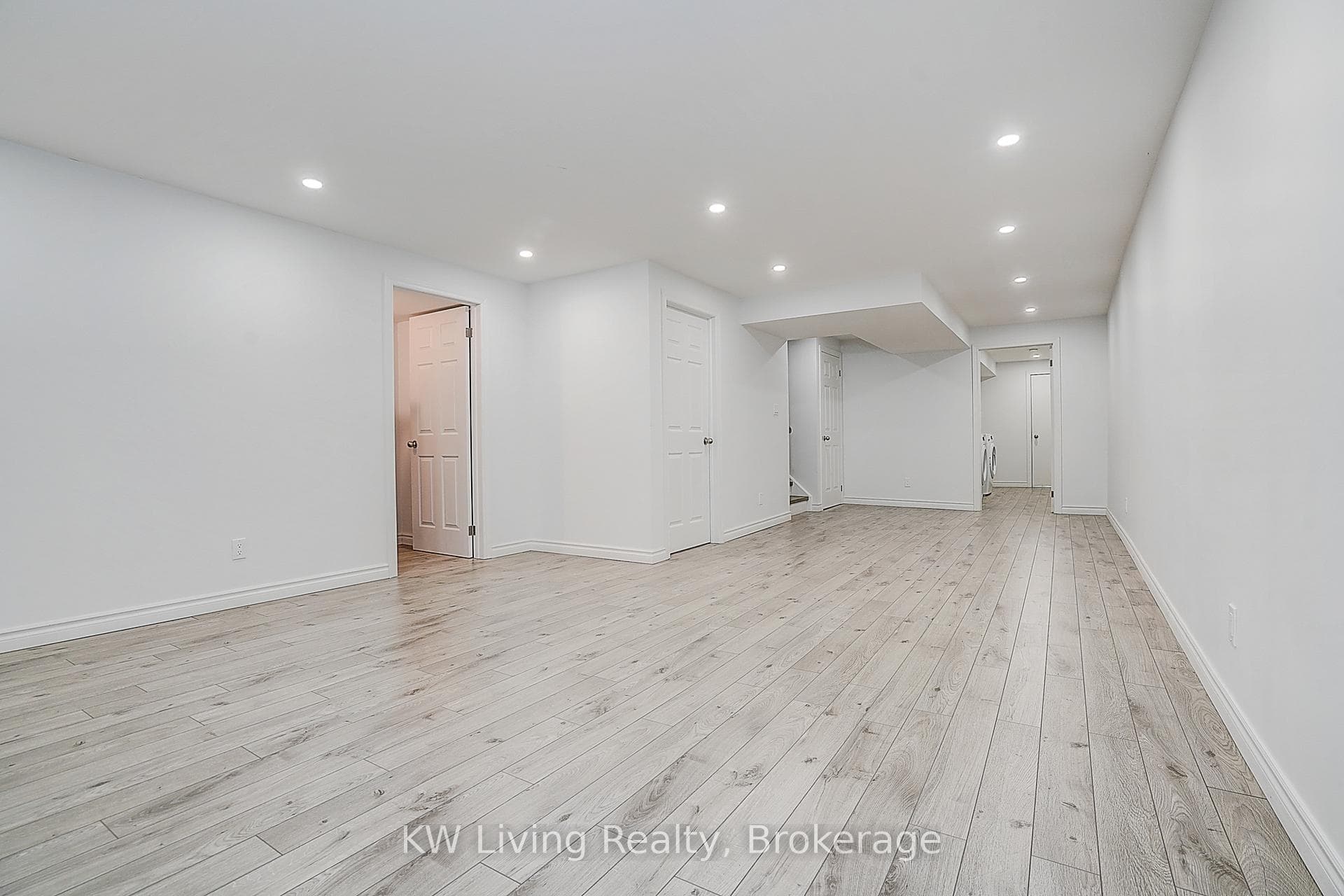 1237 Craigleith Road photo 26