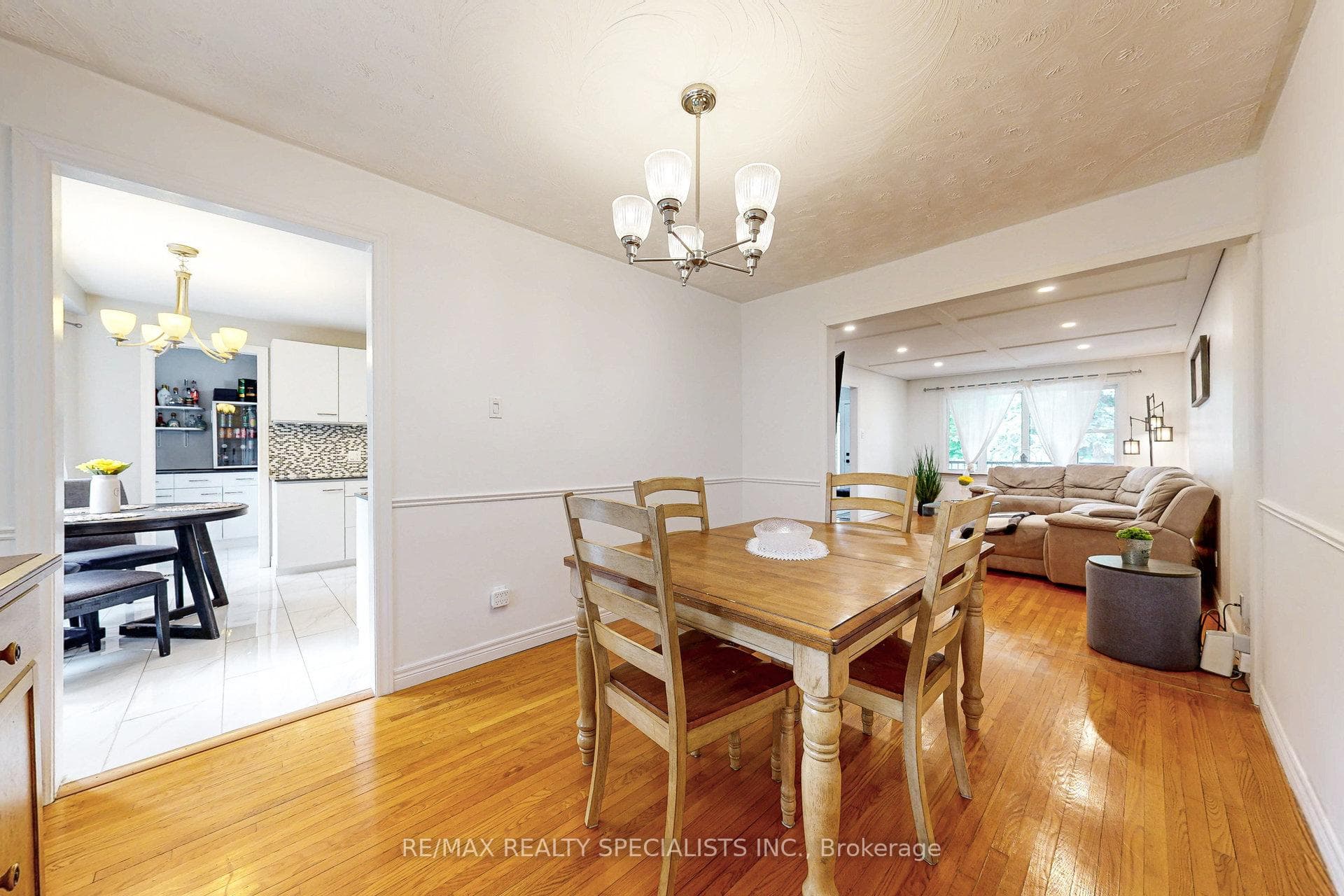 99 Pinnacle Drive photo 12