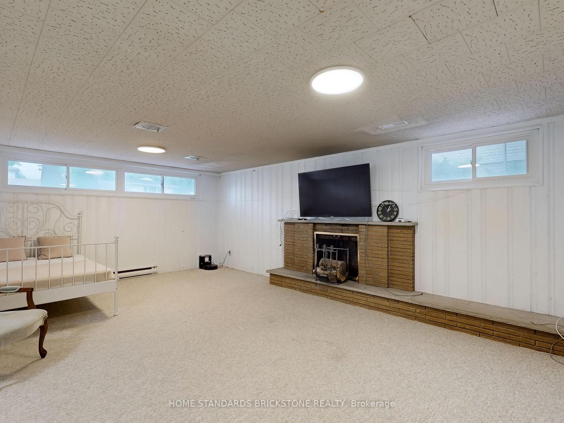 206 Henderson Avenue photo 31
