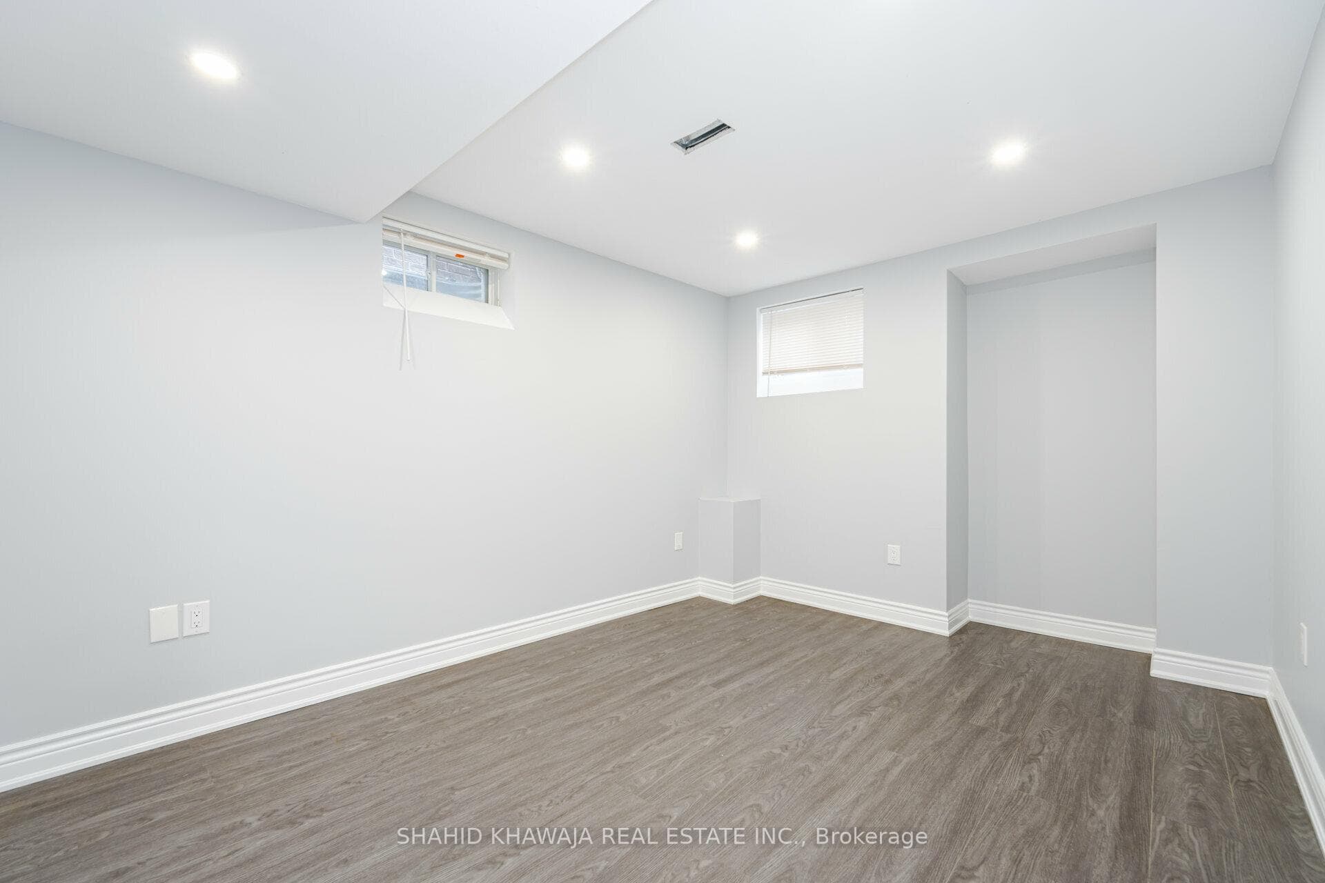 1221 Raspberry Terrace photo 34
