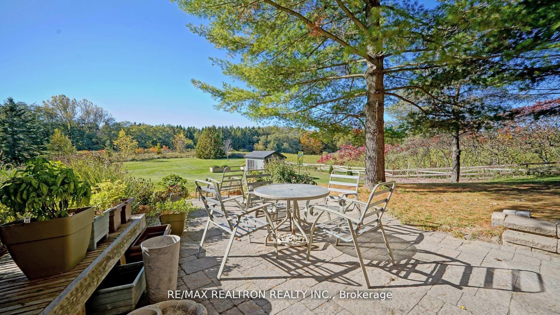 240 Webb Road photo 39