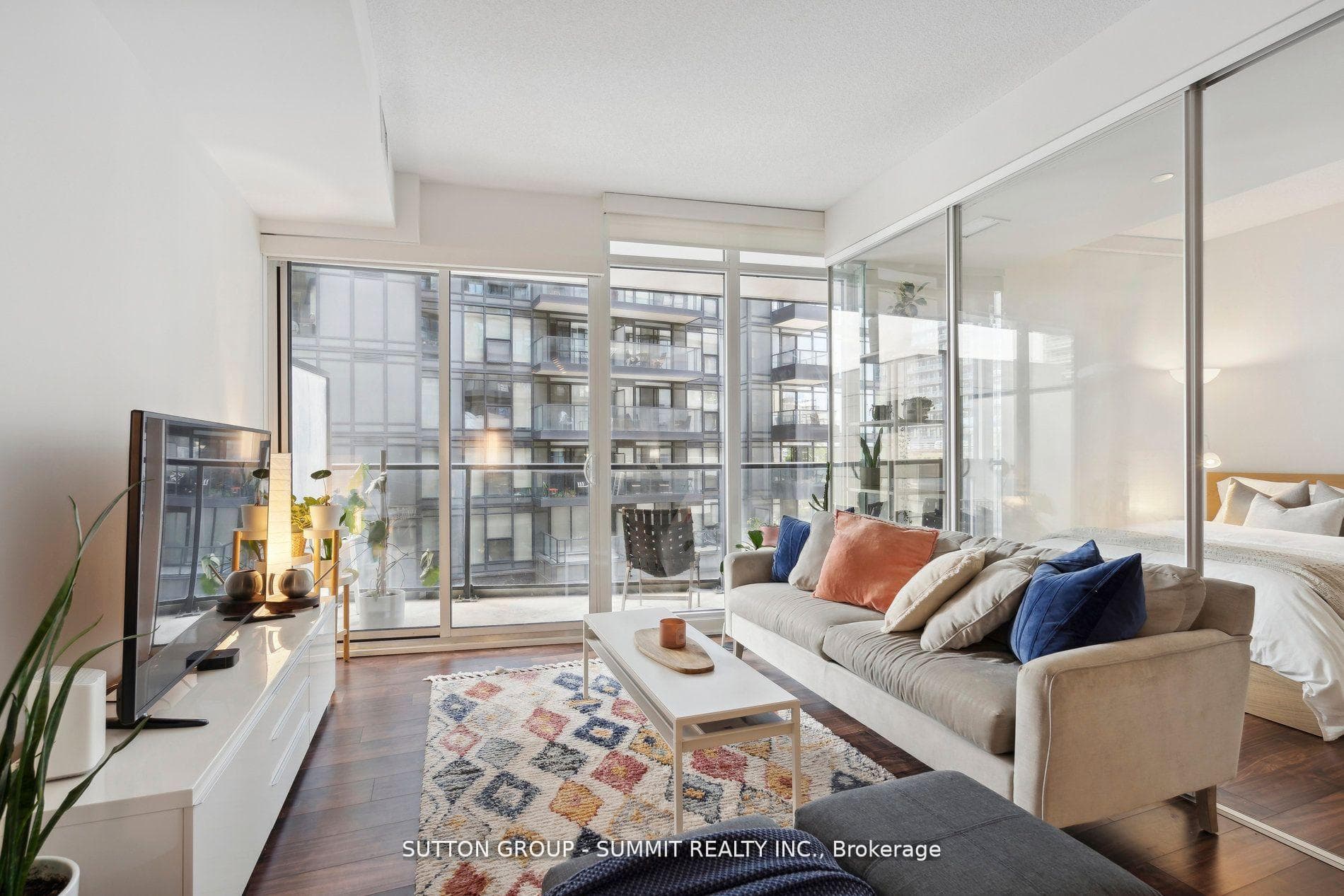 90 Queens Wharf Road Unit 306 photo 19