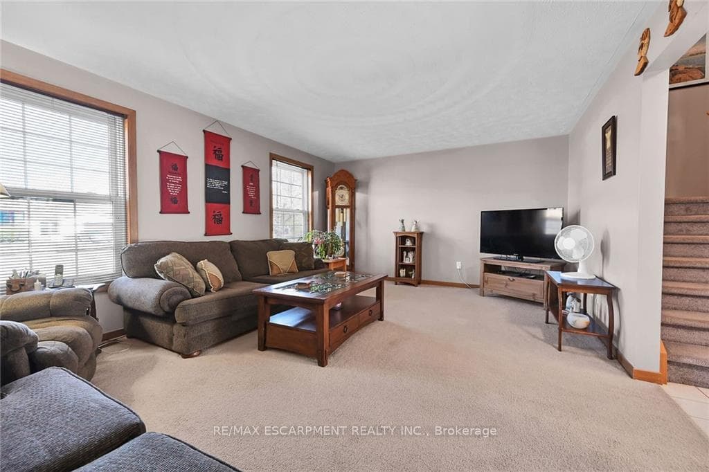 9 Kerr Street photo 4