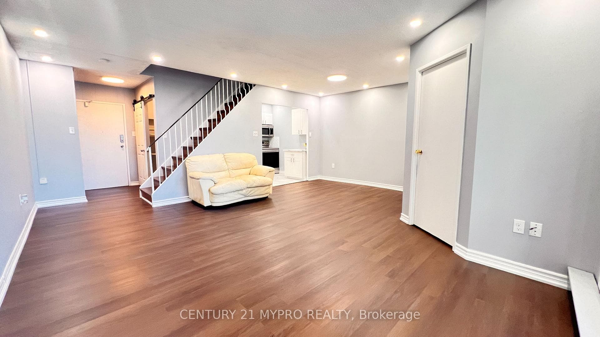 100 Mornelle Court Unit 1034 photo 6