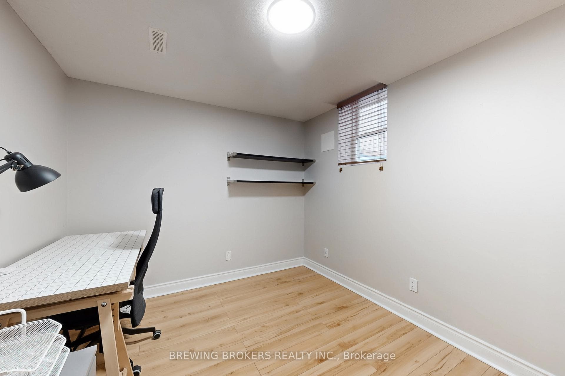 346 Thornhill Woods Drive photo 43
