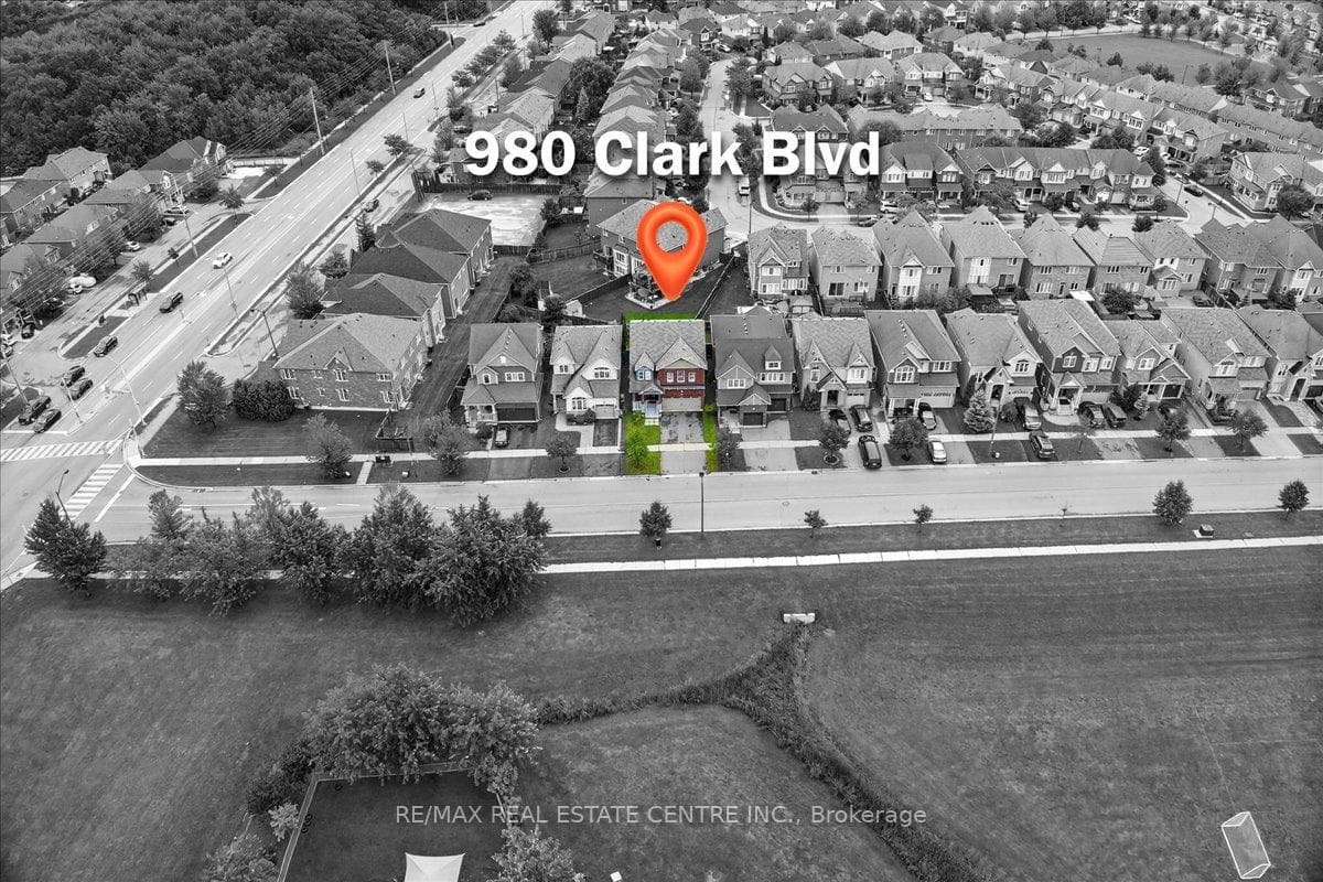980 Clark Boulevard photo 42