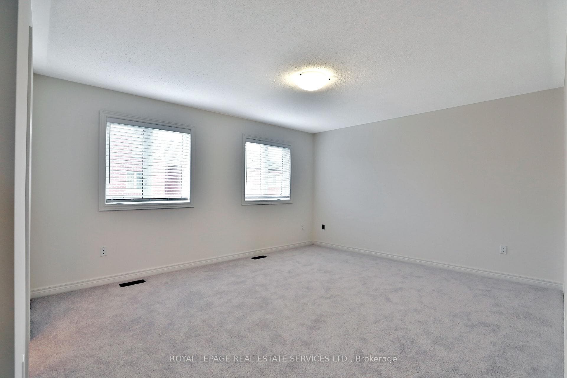 465 Silver Maple Road photo 19