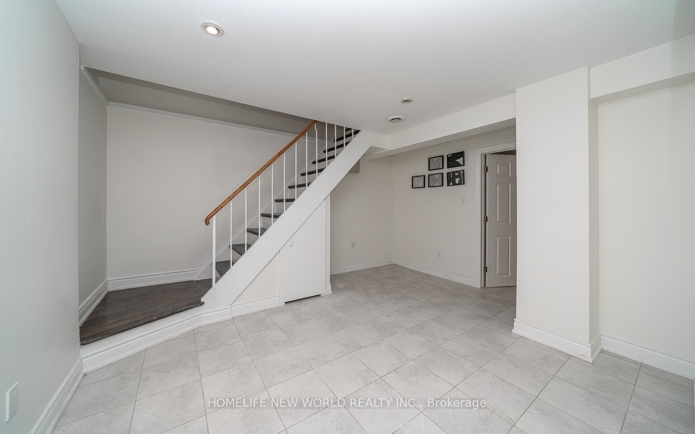 61 Snowcrest Crescent Unit Bsmt photo 5