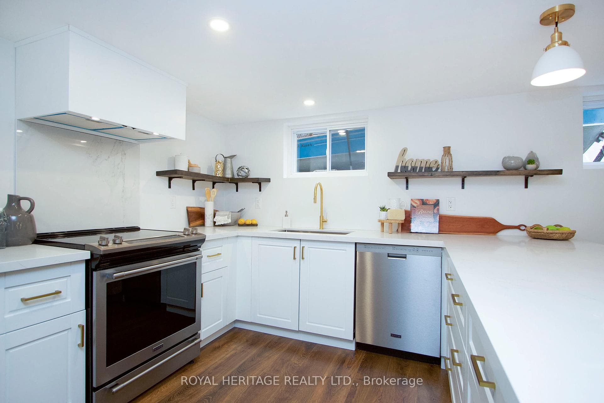 445 King Street photo 28