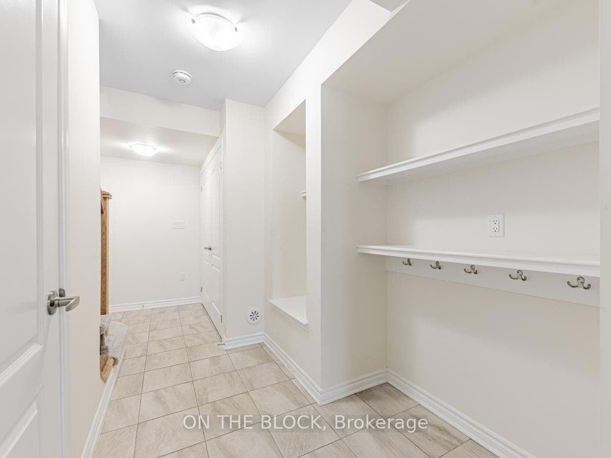 2425 Fall Harvest Crescent photo 7