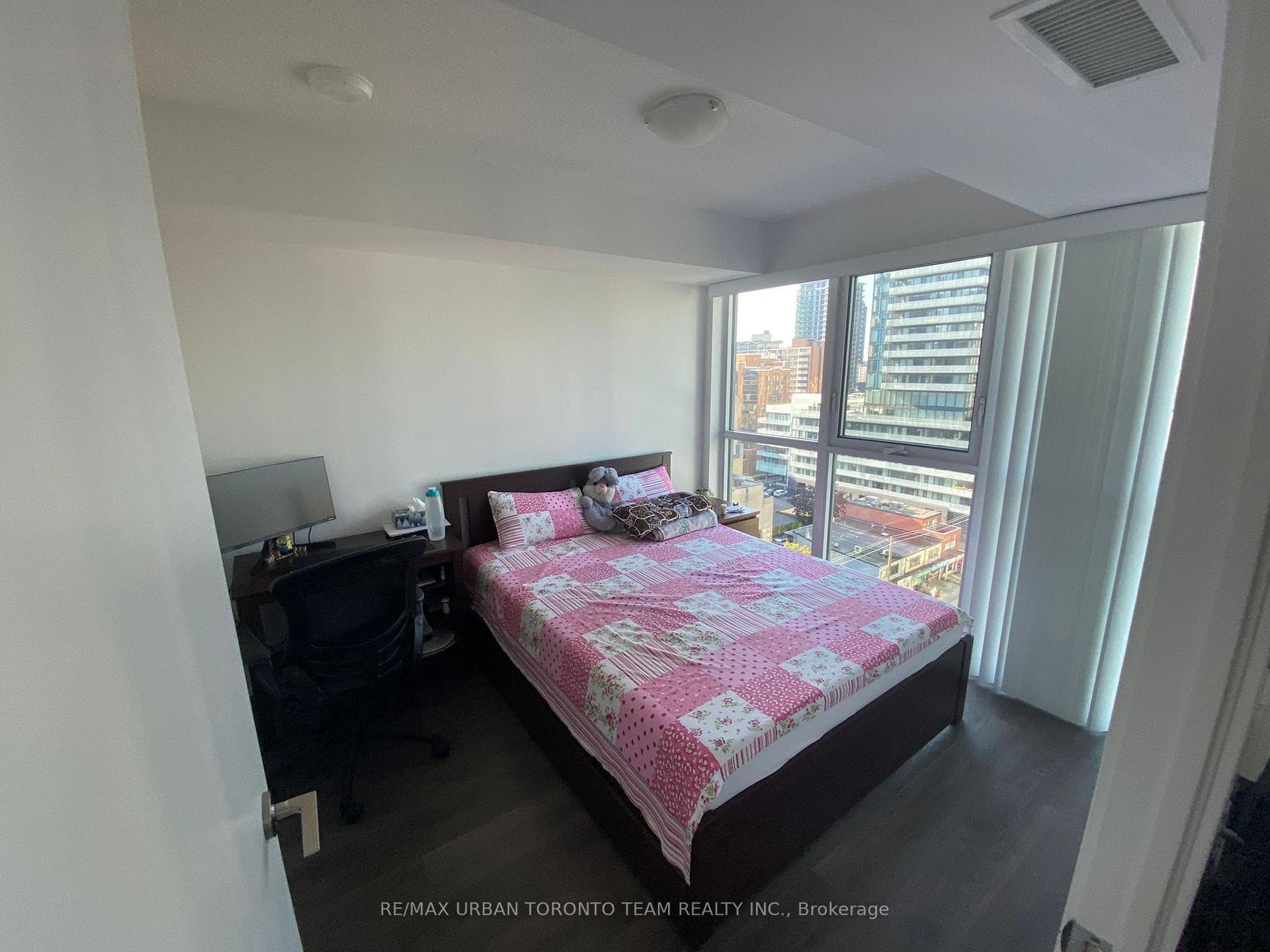 125 Redpath Avenue Unit 1103 photo 11