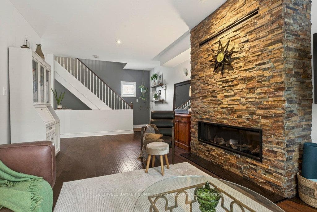 100 Beddoe Drive Unit 21 photo 19