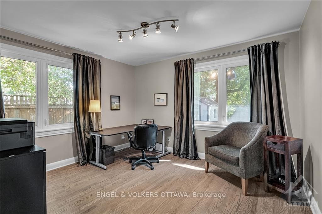162 HEATH Street photo 19