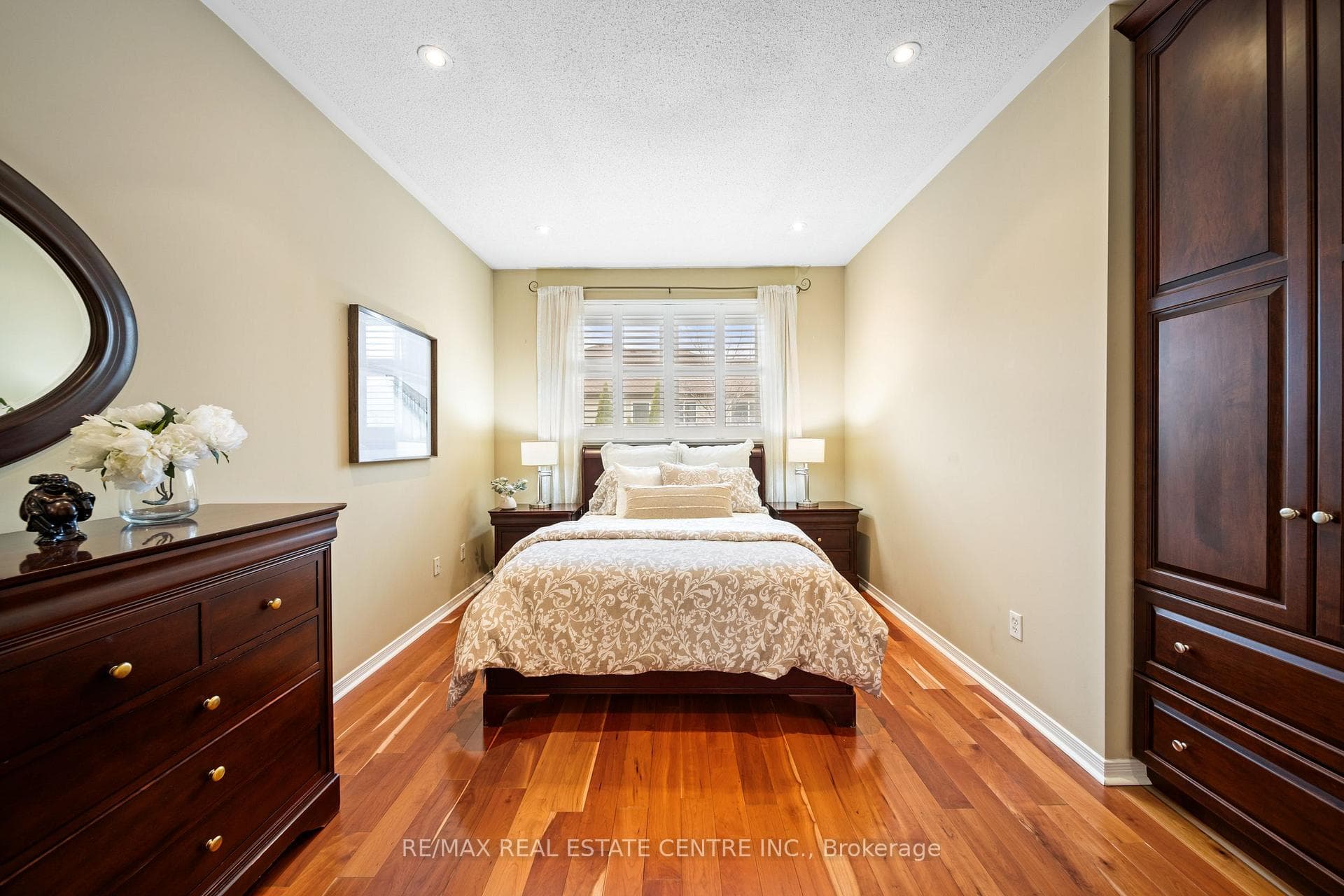 2243 Turnberry Road Unit 54 photo 25