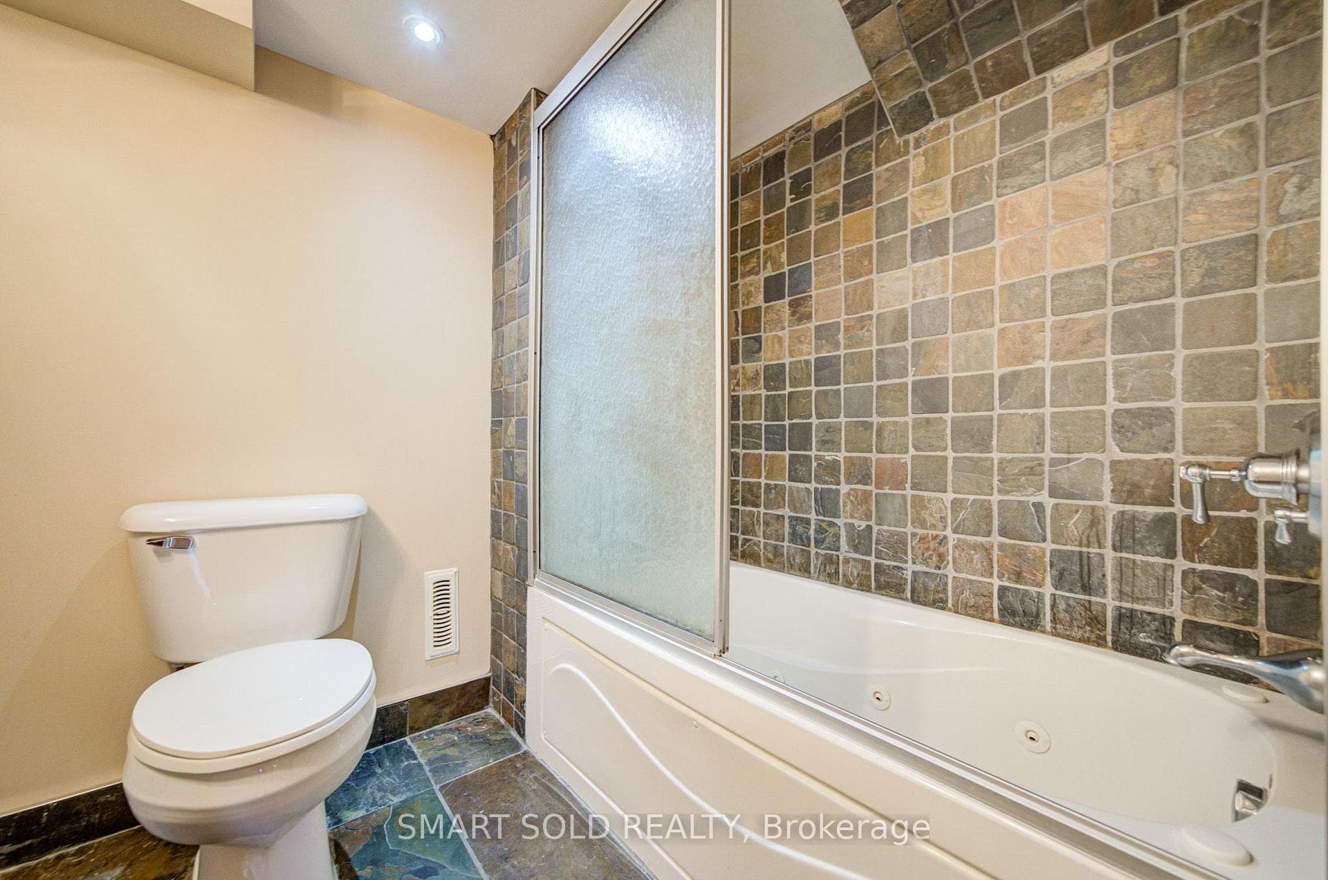 9 Pegasus Drive photo 46
