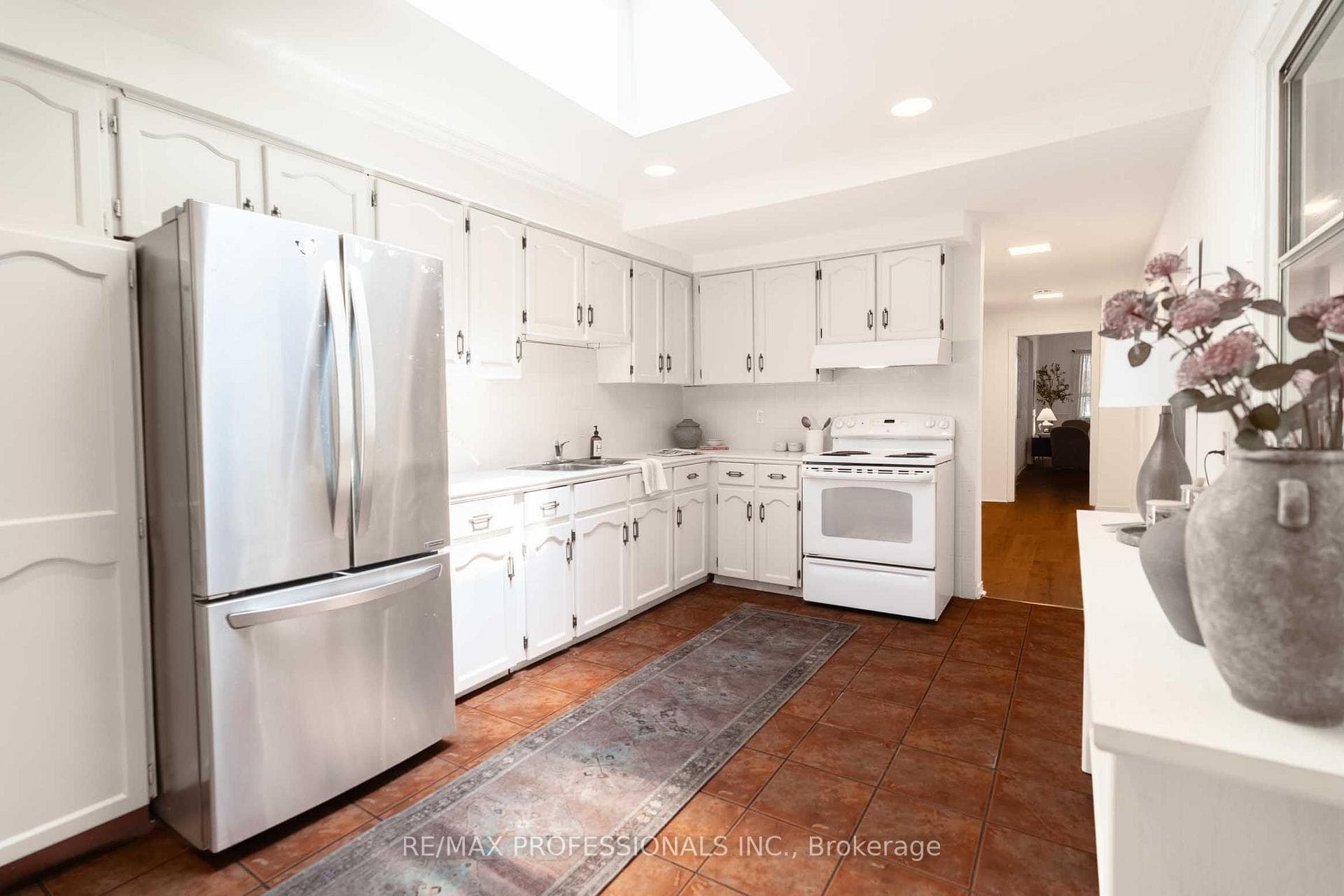 358 Pacific Avenue photo 8