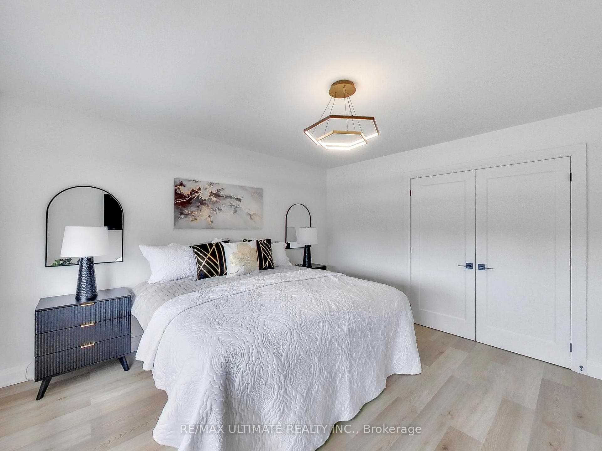 11 Blandorman Road photo 23