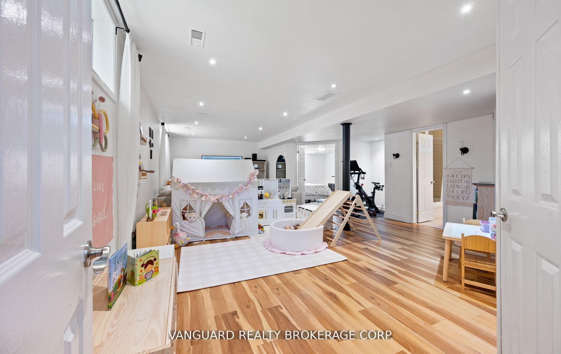 177 Sproule Drive photo 29