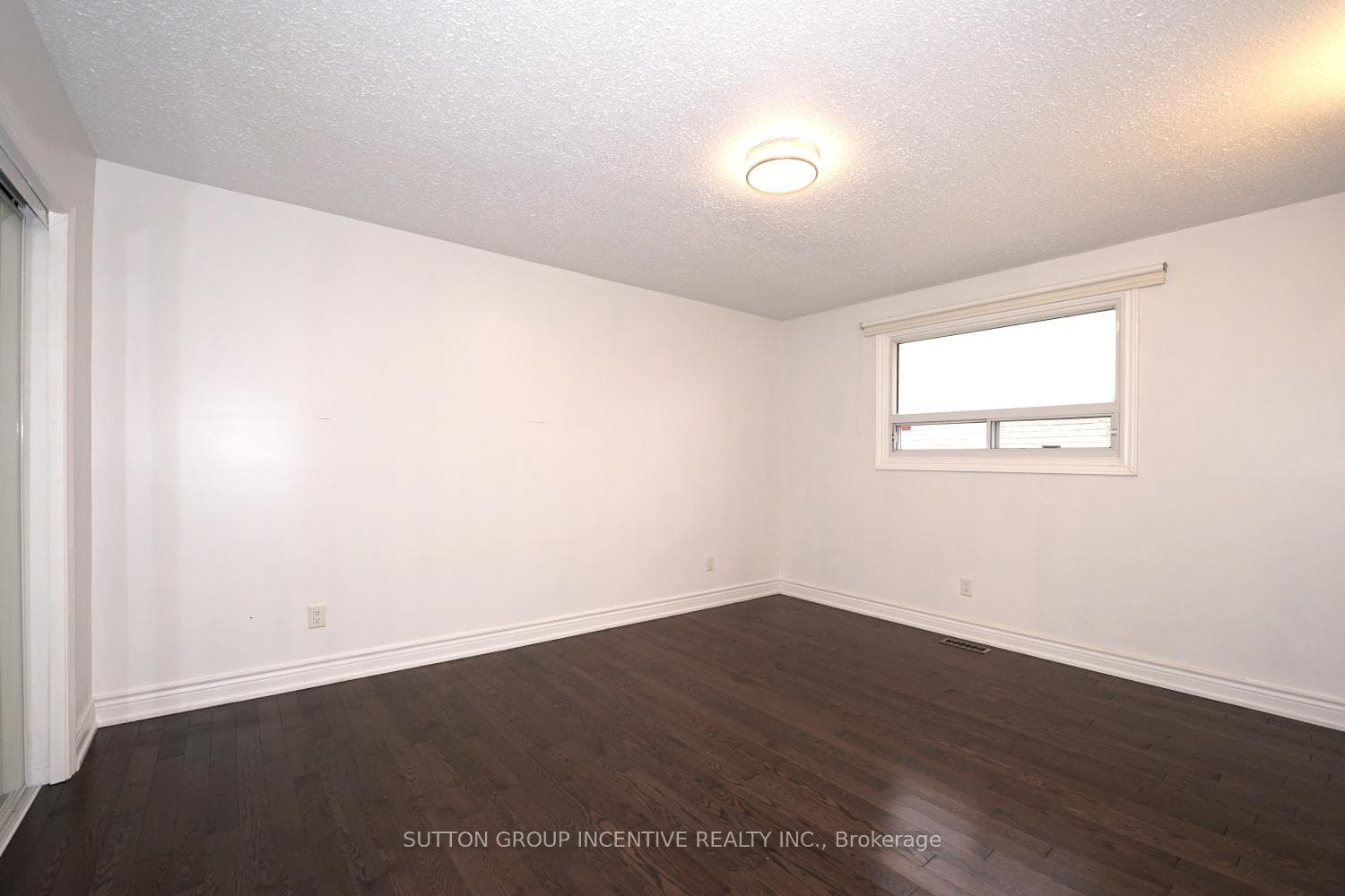 7 HURON Street photo 15
