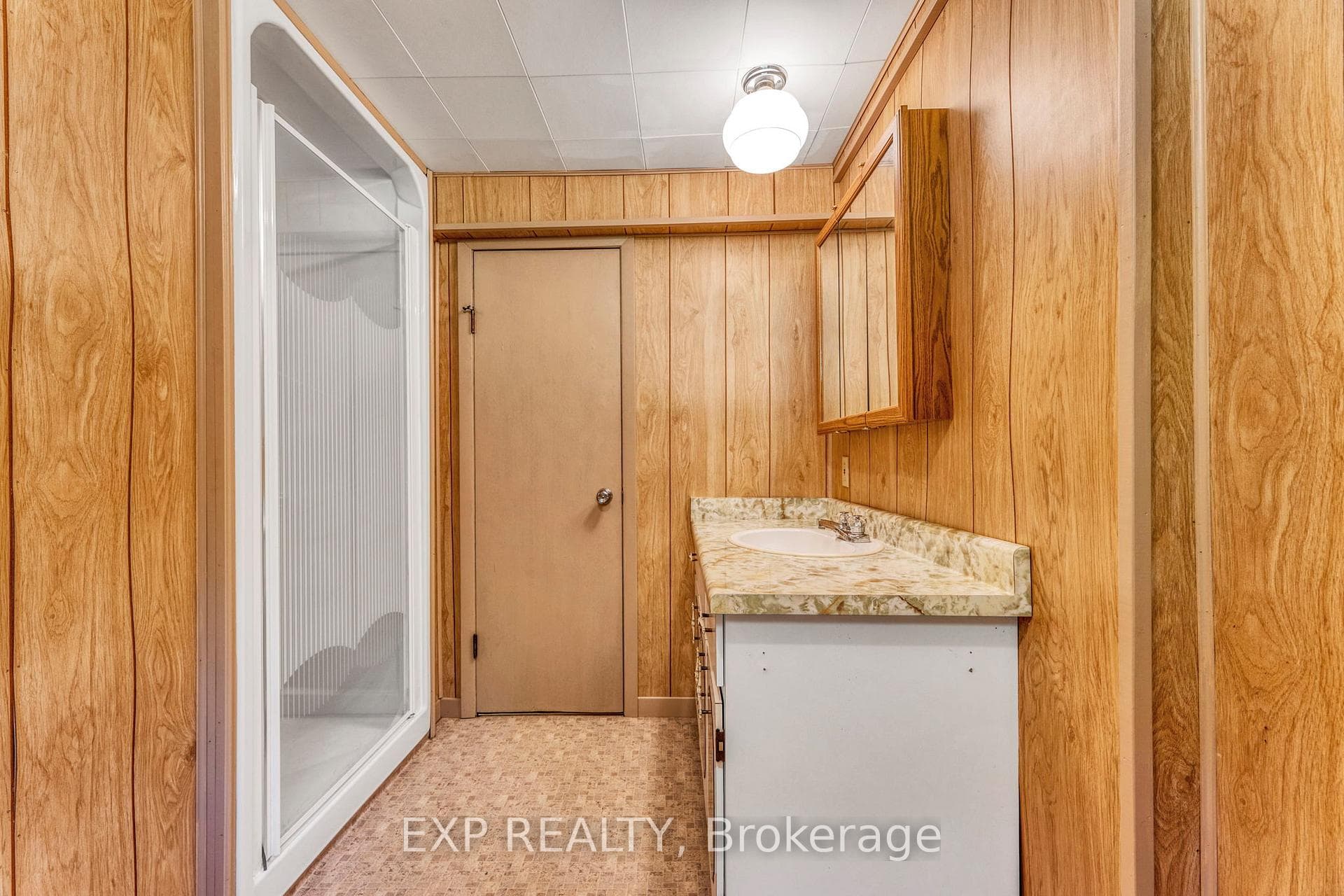 4631 Devitts Road photo 39