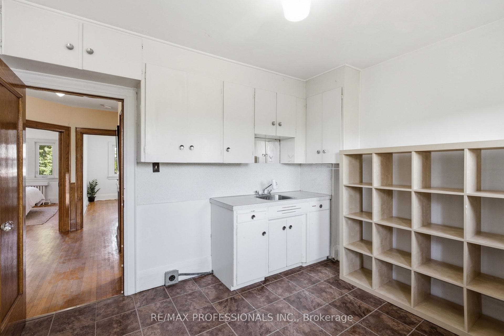 45 Glendonwynne Road photo 35