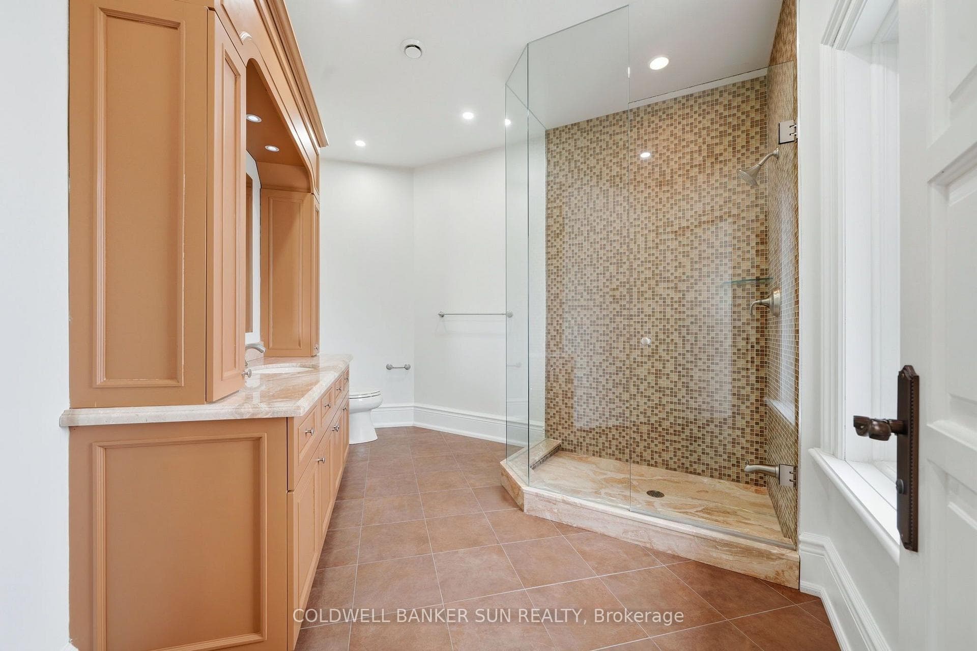 761 Foster Drive photo 38