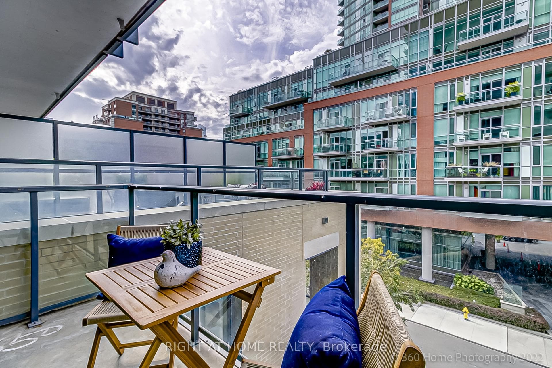 105 George Street Unit 312 photo 24