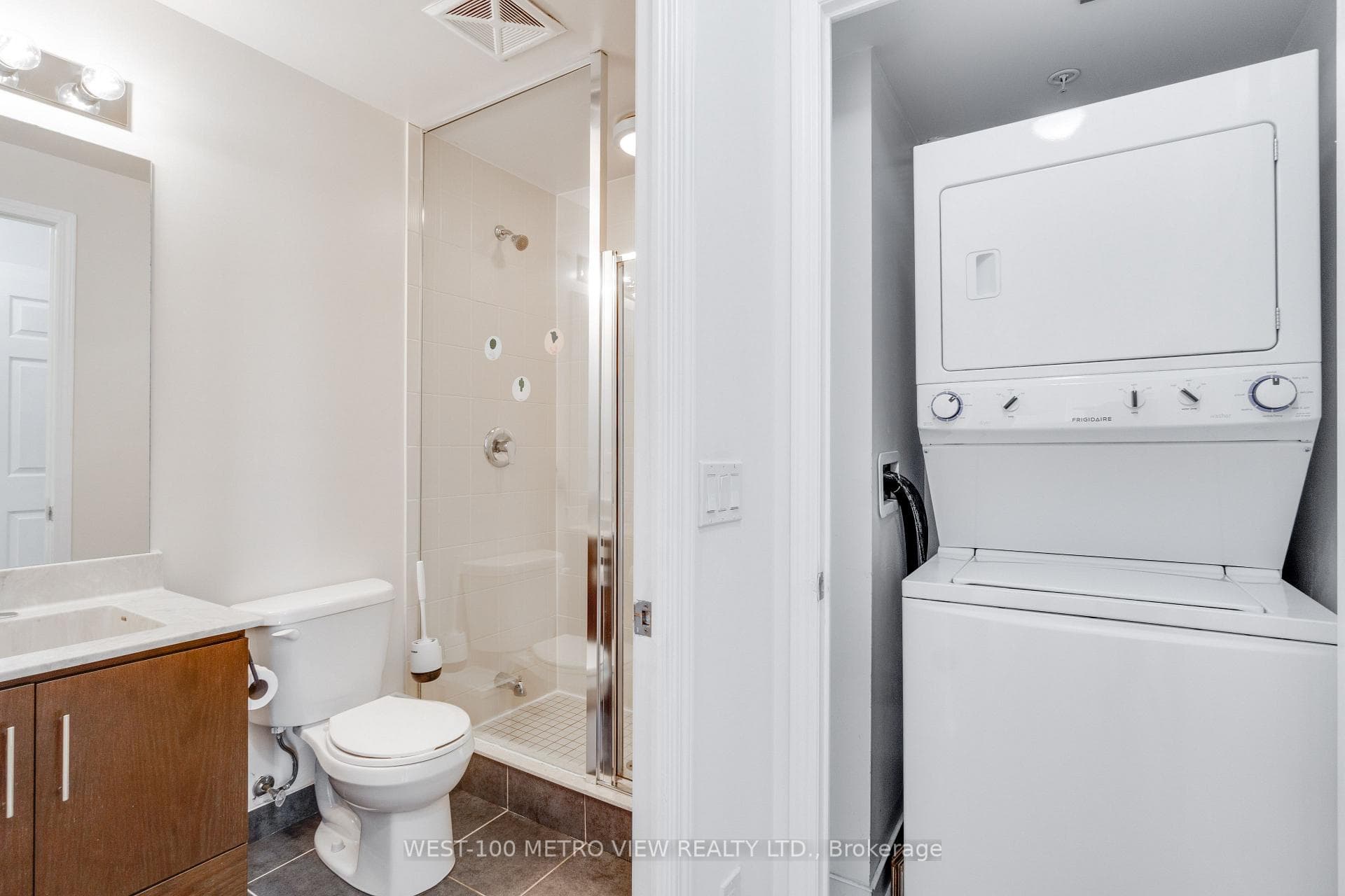 15 James Finlay Way Unit 710 photo 13