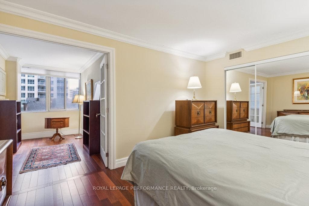 160 George Street Unit 405 photo 40