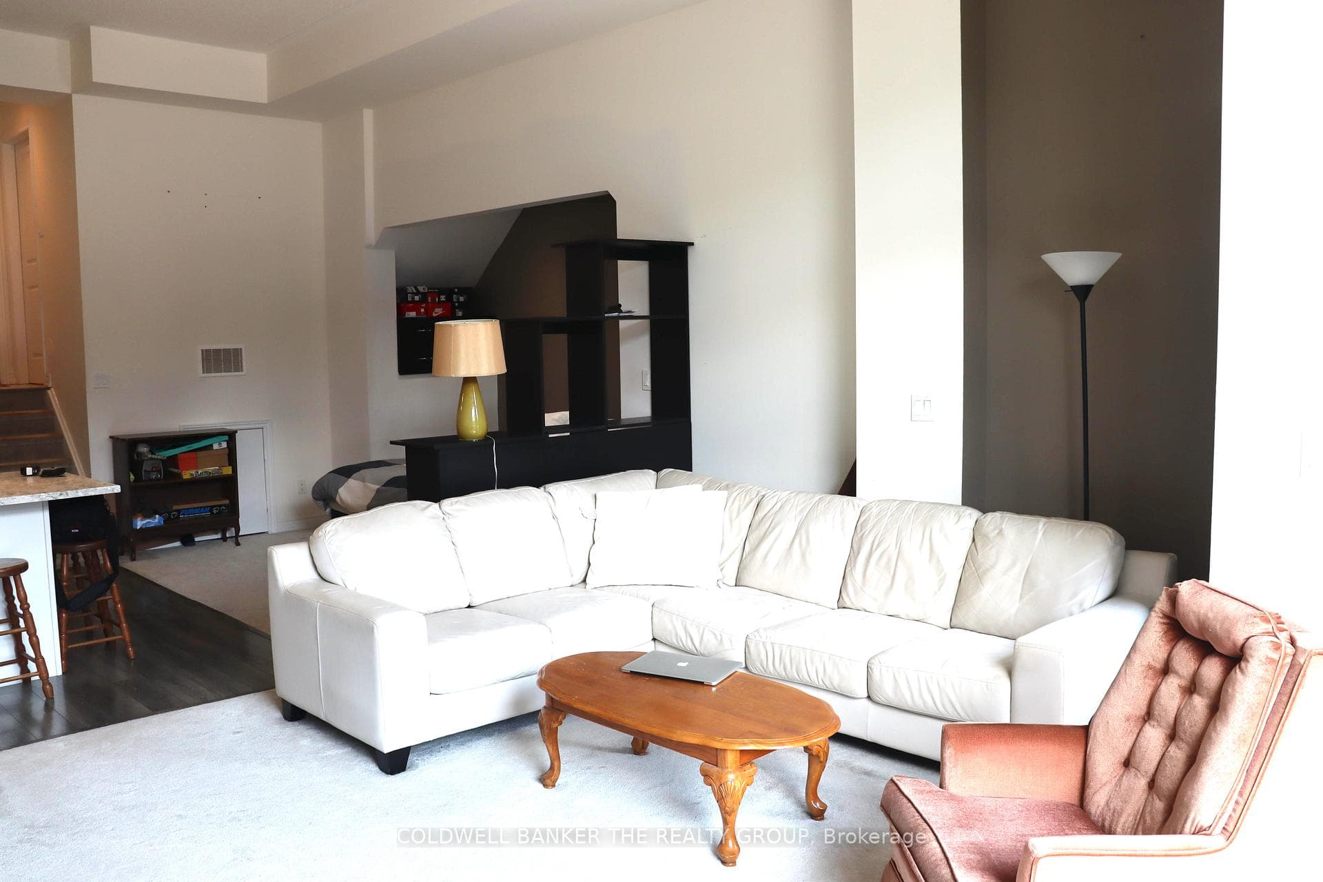 52 Mccardy Court photo 3