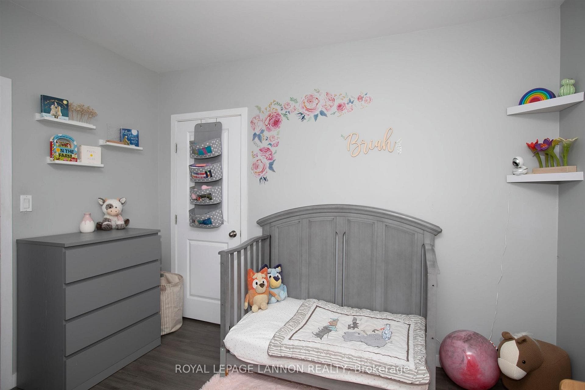 331 Masters St. photo 16