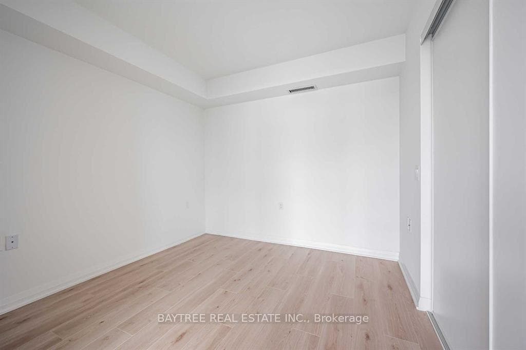 99 Foxbar Road Unit 1606 photo 12