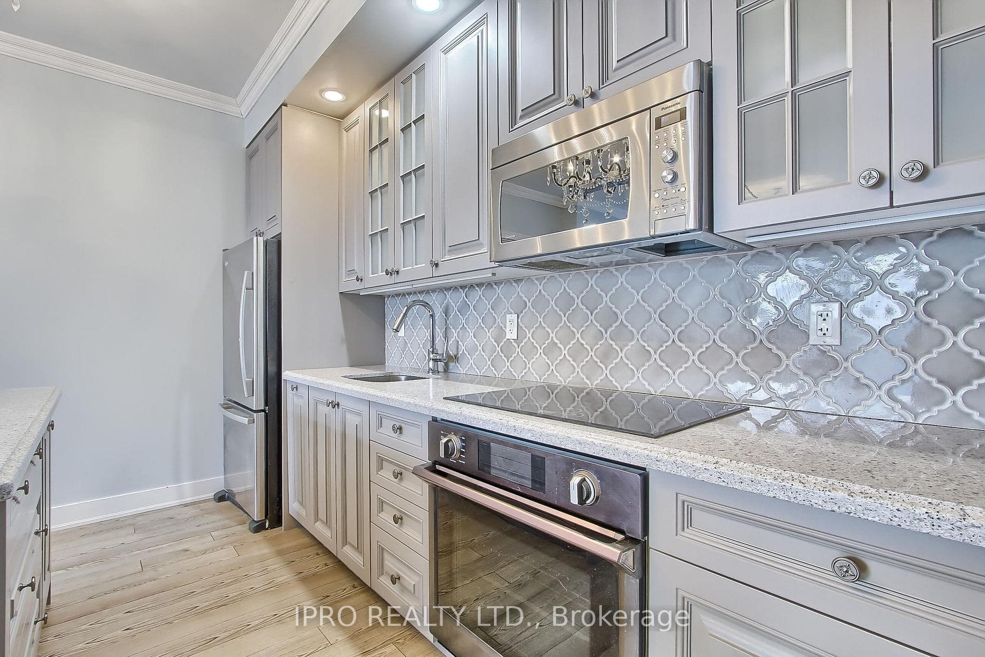28 Linden Street Unit 1205 photo 8