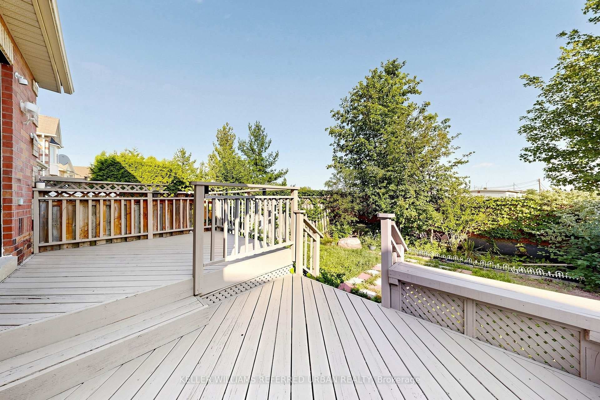 45 Cameo Drive photo 38
