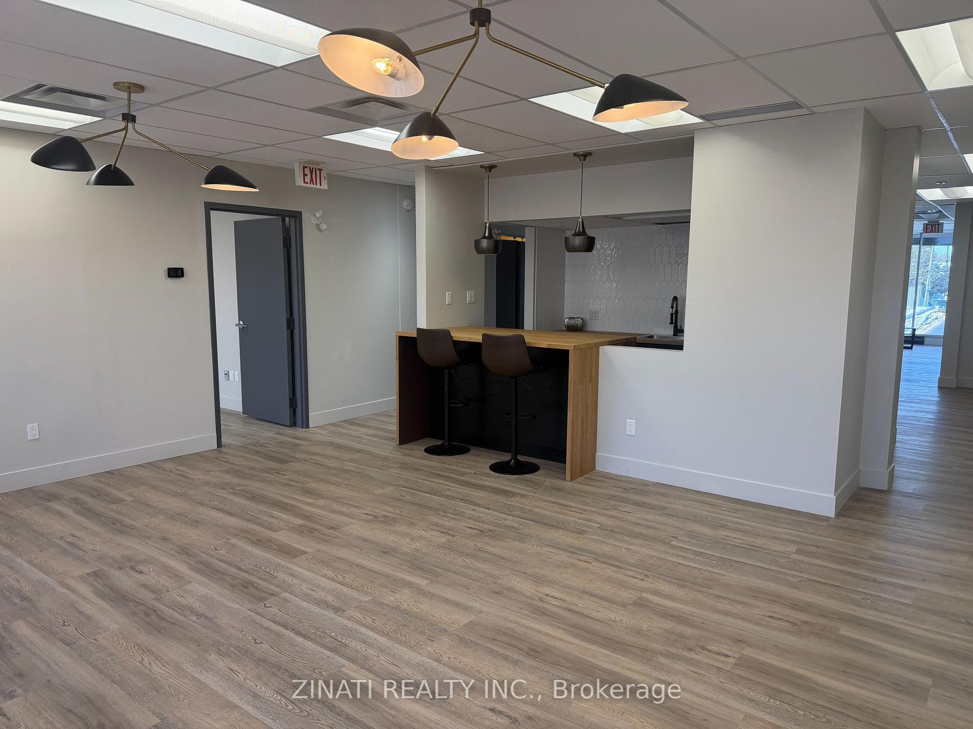 175 Holland Avenue Unit 2nd Floor photo 17