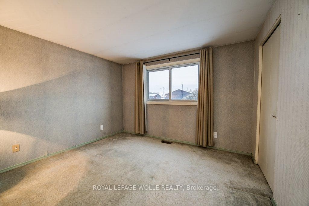 18 Barwood Crescent photo 24