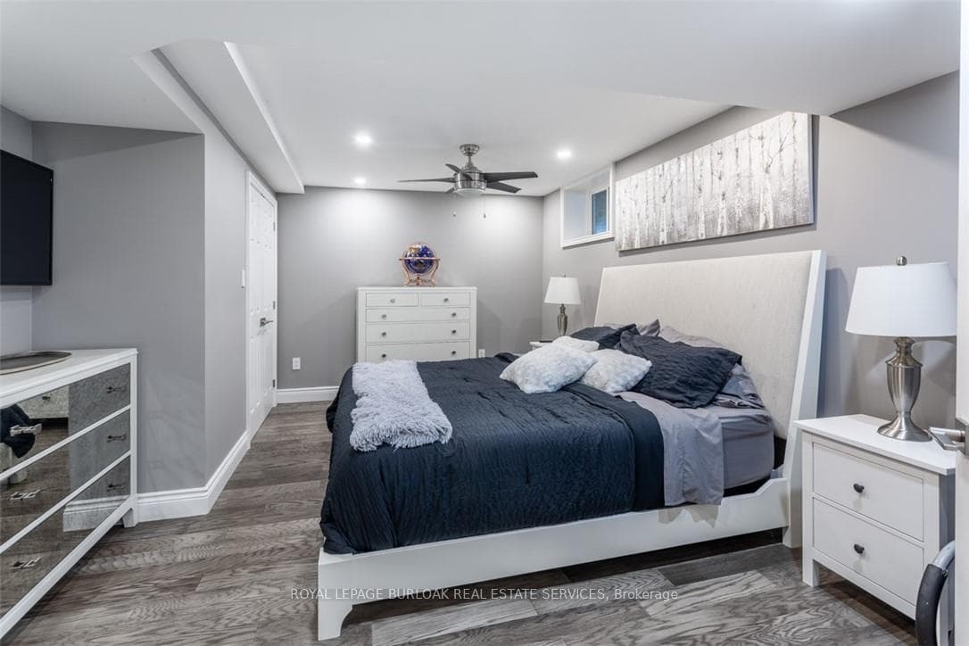 4939 Thirty Road photo 19