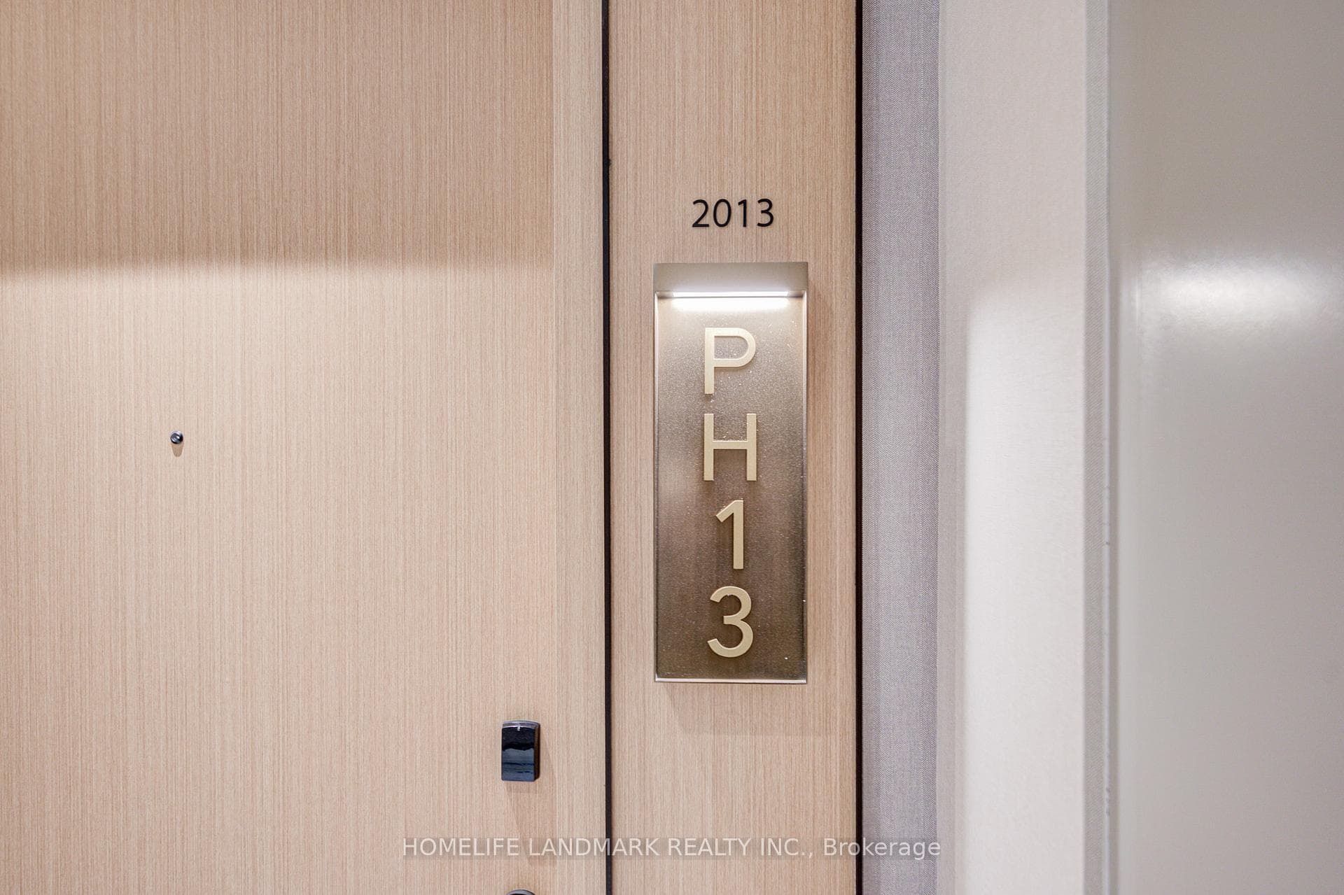 25 Cordova Avenue Unit PH13 photo 7