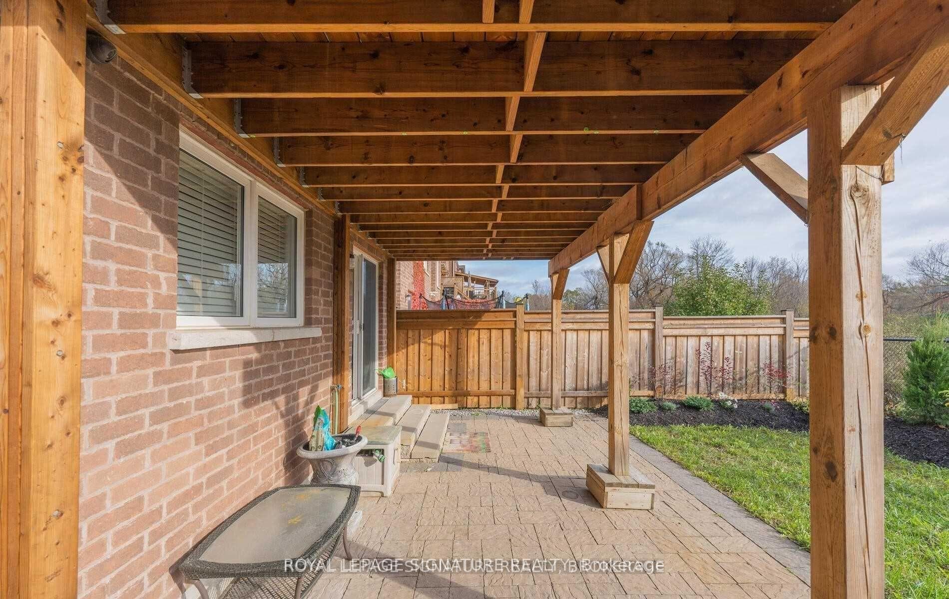 115 Walter Sinclair Court photo 25