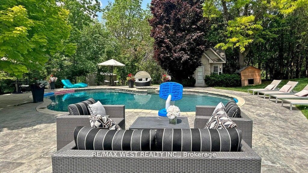 32 Daleview Court photo 35