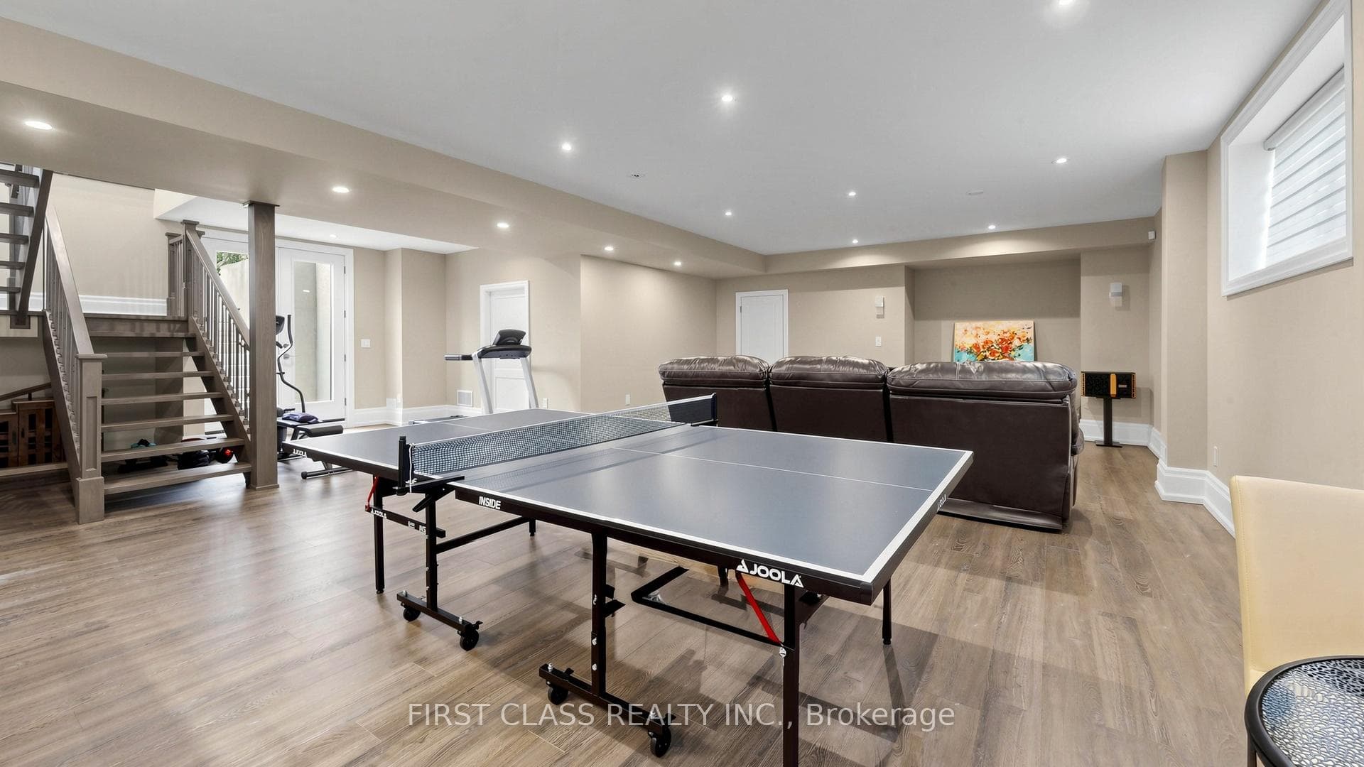 2194 ELMHURST Avenue photo 43